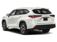 2022 Toyota Highlander XLE AWD Exterior Shot 9