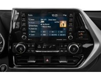 2021 Toyota Highlander XLE AWD Interior Shot 2