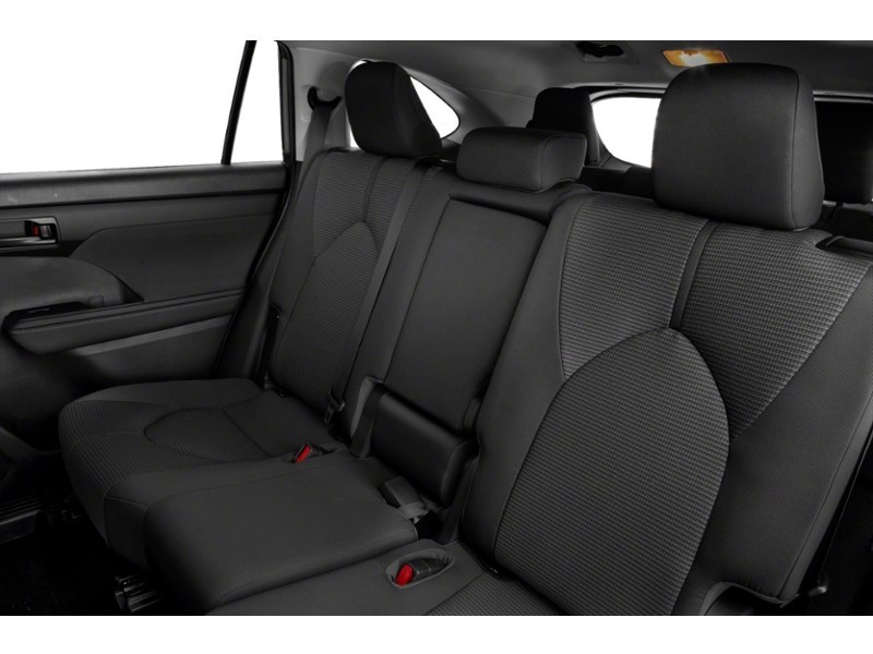 2022 Toyota Highlander Hybrid Hybrid LE AWD Interior Shot 5