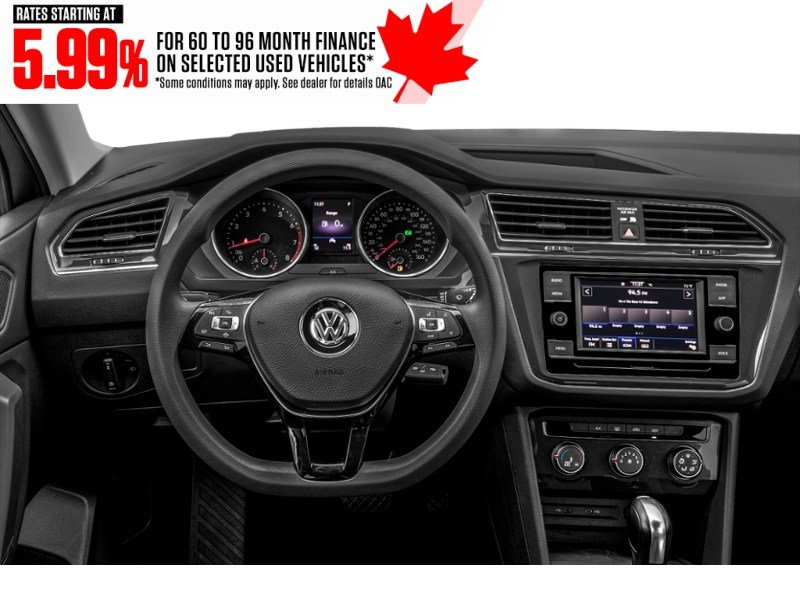 2021 Volkswagen Tiguan Trendline 4MOTION Interior Shot 3