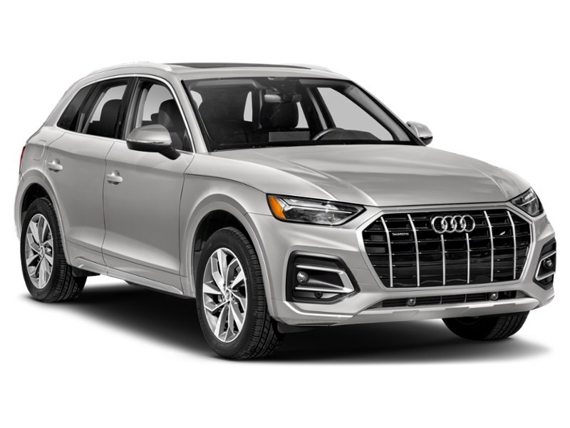 2022 Audi Q5 45 Technik Exterior Shot 8