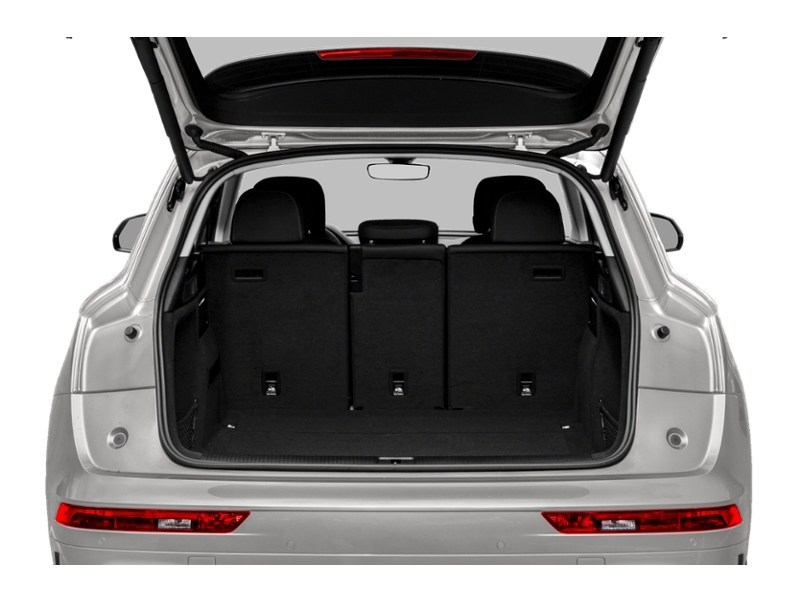 2022 Audi Q5 45 Progressiv Exterior Shot 4