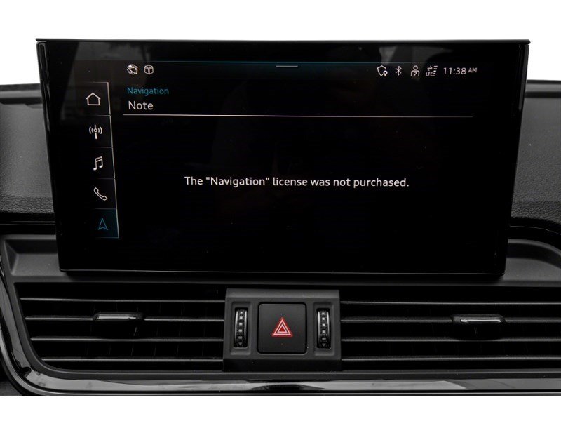 2022 Audi Q5 45 Technik Interior Shot 8