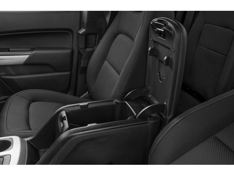 2022 Chevrolet Colorado 4WD Ext Cab 128" LT Interior Shot 7
