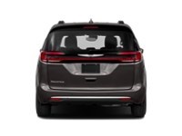 2022 Chrysler Pacifica Limited FWD Exterior Shot 7