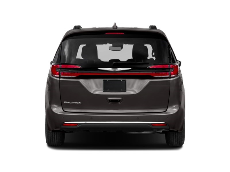 2022 Chrysler Pacifica Limited FWD Exterior Shot 7