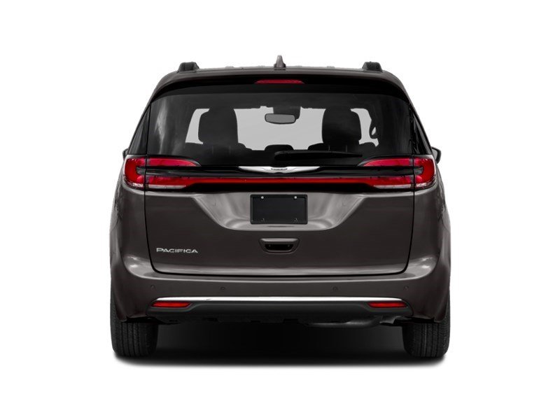 2022 Chrysler Pacifica Limited FWD Exterior Shot 7