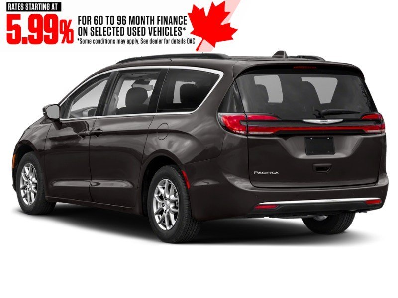 2022 Chrysler Pacifica Touring L FWD Exterior Shot 9
