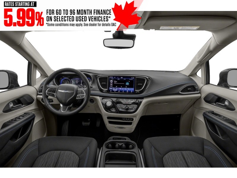 2022 Chrysler Pacifica Touring L FWD Interior Shot 6
