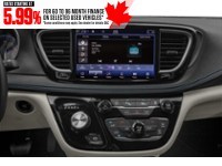 2022 Chrysler Pacifica Touring L FWD Interior Shot 2