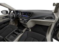2022 Chrysler Pacifica Limited FWD Interior Shot 1