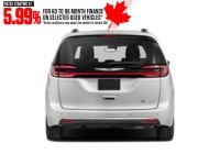 2022 Chrysler Pacifica Hybrid Limited 2WD Exterior Shot 7