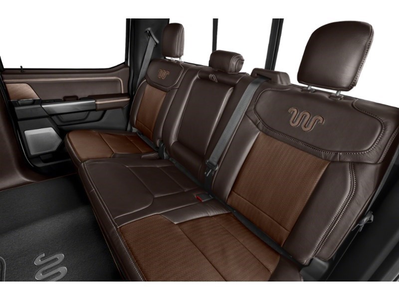 2023 Ford F-150 King Ranch 4WD SuperCrew 5.5' Box Interior Shot 5