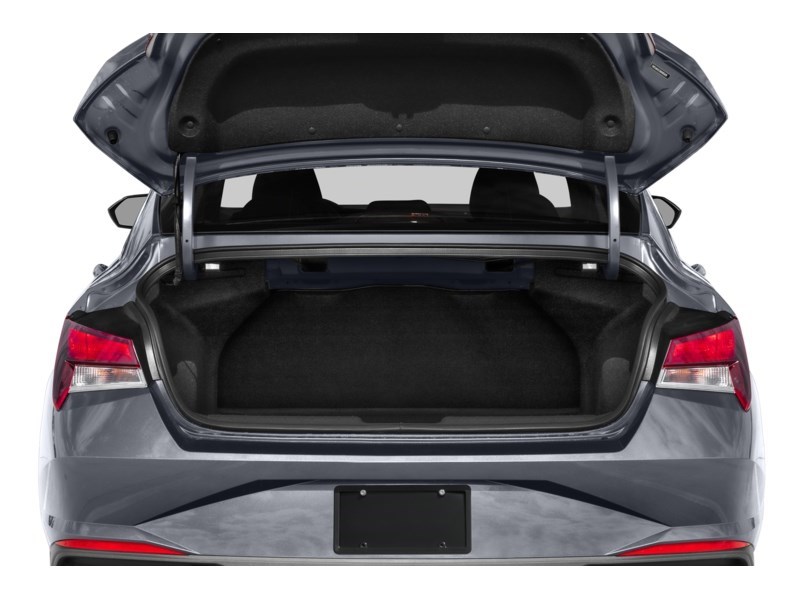 2023 Hyundai Elantra Preferred IVT Exterior Shot 4