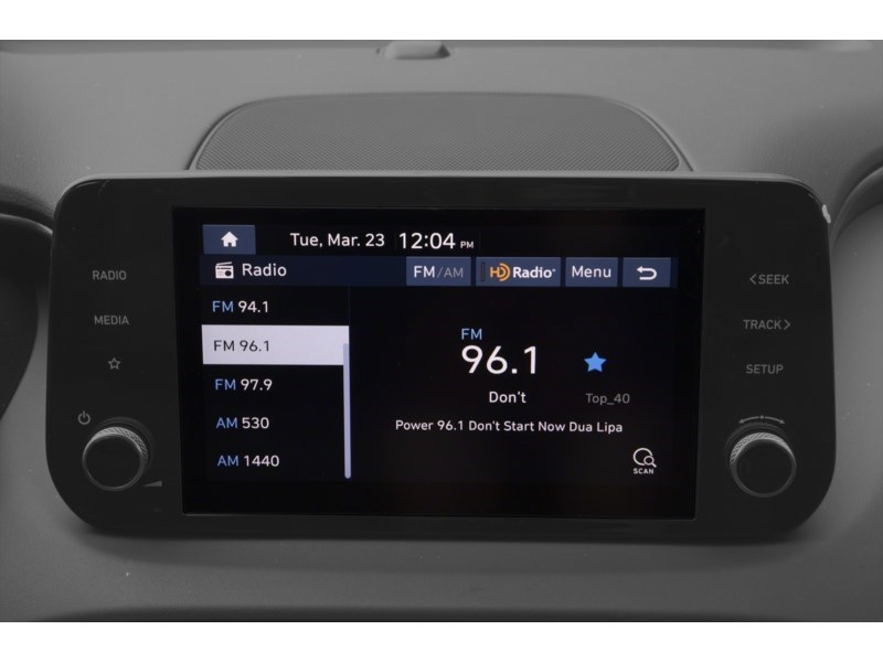 2021 Hyundai Santa Fe Essential AWD Interior Shot 8