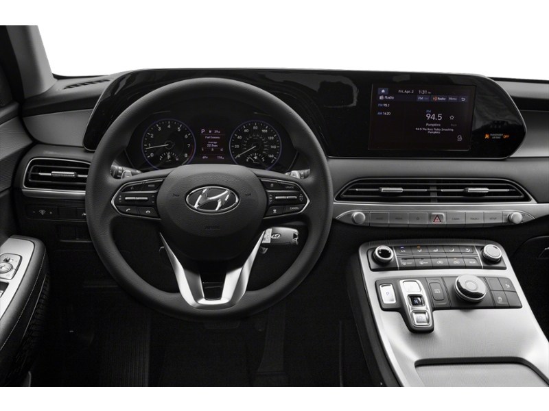 2020 Hyundai Palisade Essential 8-Passenger FWD Interior Shot 3