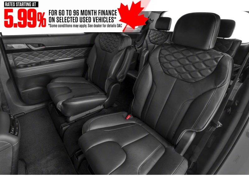 2022 Hyundai Palisade Ultimate Calligraphy 7-Passenger AWD Interior Shot 5