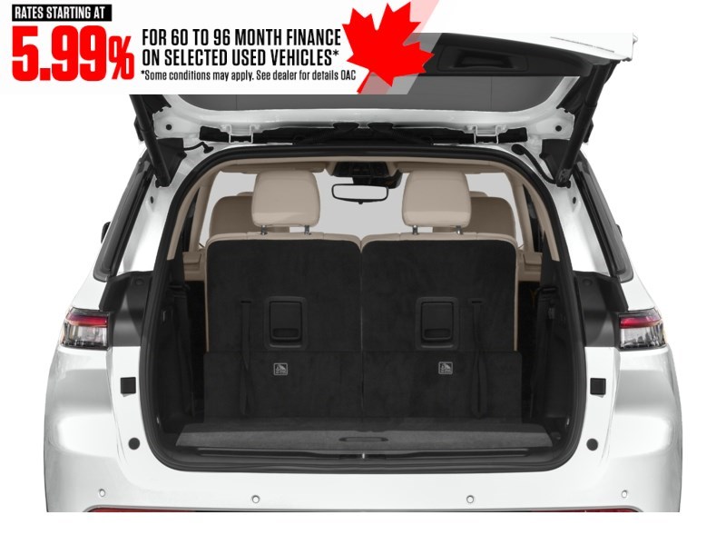 2021 Jeep Grand Cherokee L Limited 4x4 Exterior Shot 4