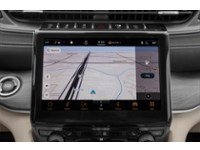 2021 Jeep Grand Cherokee L Altitude 4x4 Interior Shot 8