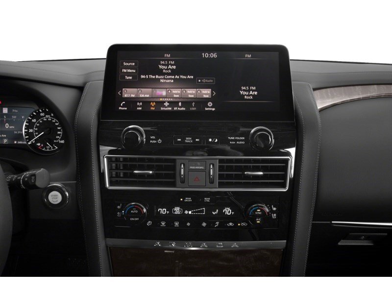 2021 Nissan Armada Platinum Interior Shot 2