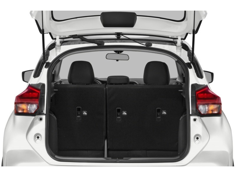 2021 Nissan Kicks SV FWD Exterior Shot 4