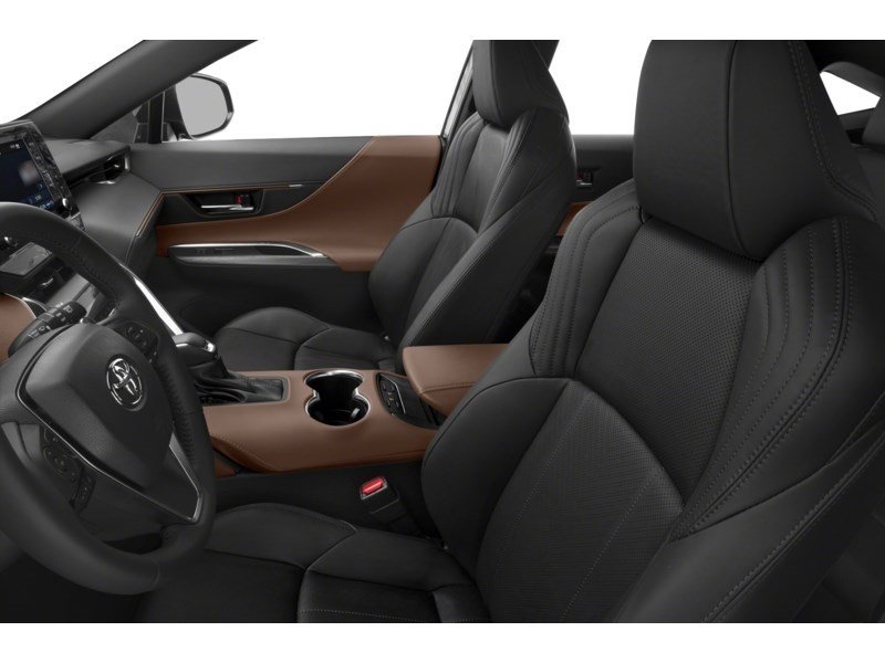 2022 Toyota Venza XLE AWD Interior Shot 4