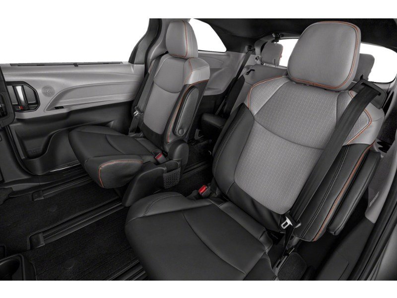 2024 Toyota Sienna XSE 7-Passenger AWD Interior Shot 5