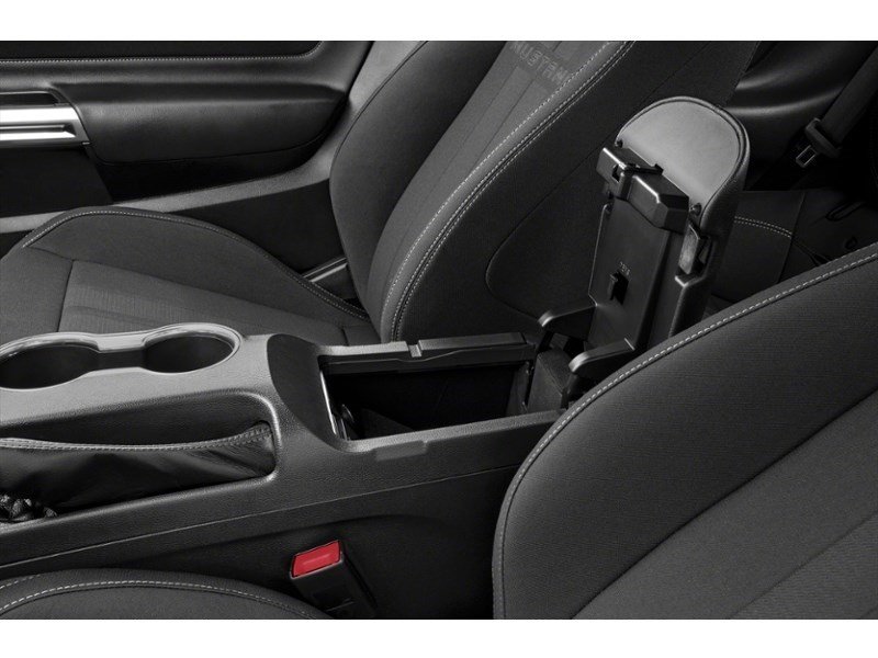 2023 Ford Mustang GT Fastback Interior Shot 7
