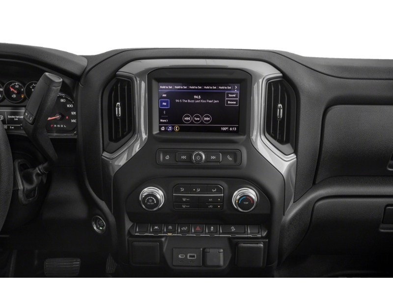 2024 GMC Sierra 1500 4WD Crew Cab 147" SLE Interior Shot 2