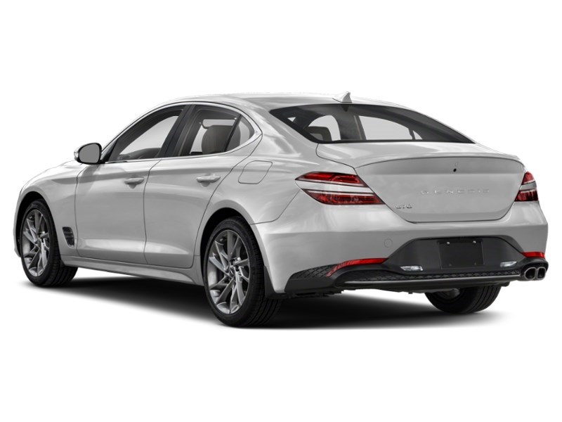 2022 Genesis G70 2.0T Advanced Exterior Shot 9