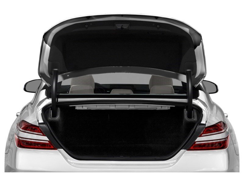 2022 Genesis G70 2.0T Advanced Exterior Shot 4