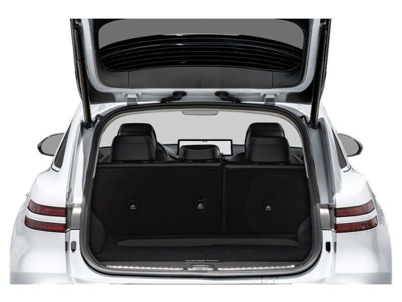 2024 Genesis GV70 2.5T Prestige Exterior Shot 4