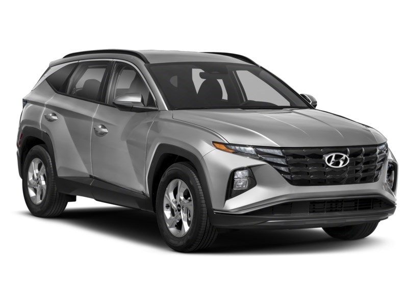 2022 Hyundai Tucson Preferred AWD Exterior Shot 8