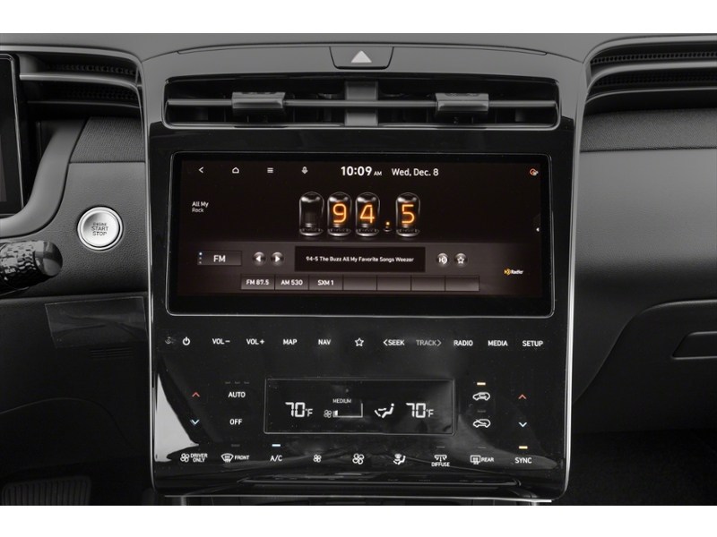 2022 Hyundai Tucson Hybrid Ultimate AWD Interior Shot 2
