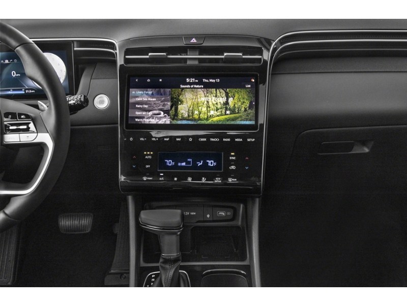 2022 Hyundai Santa Cruz Ultimate AWD Interior Shot 2