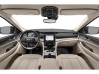 2024 Jeep Grand Cherokee Altitude 4x4 Interior Shot 6