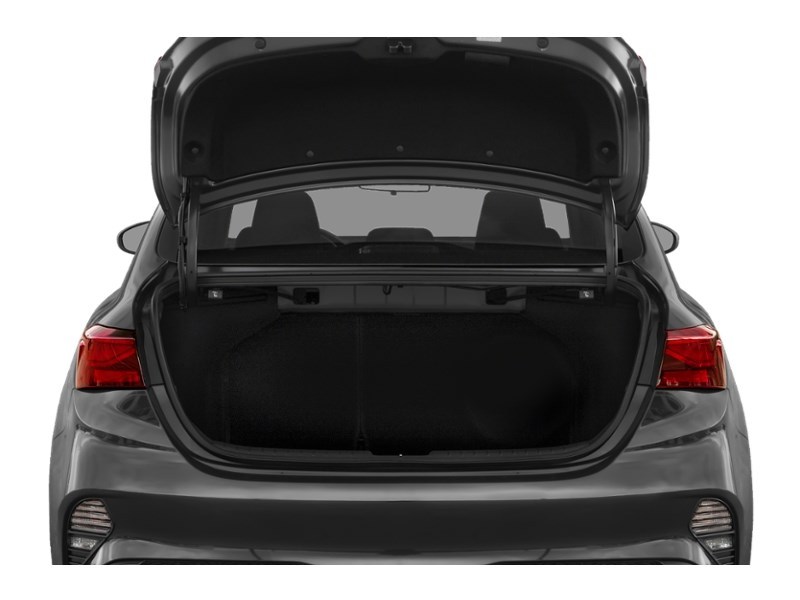 2023 Kia Forte LX IVT Exterior Shot 4