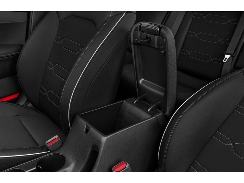 2024 Kia Forte EX IVT Interior Shot 7