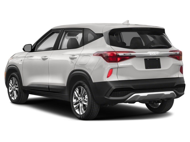 2023 Kia Seltos LX FWD Exterior Shot 9