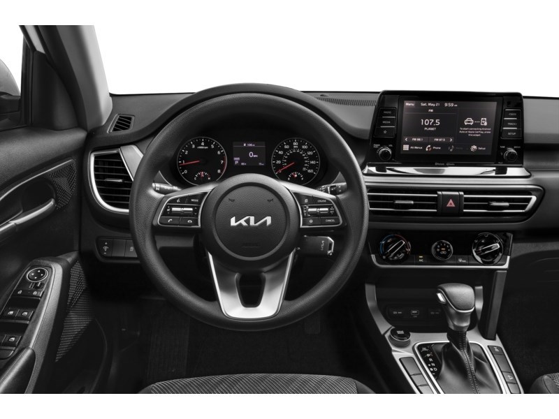 2022 Kia Seltos LX FWD Interior Shot 3