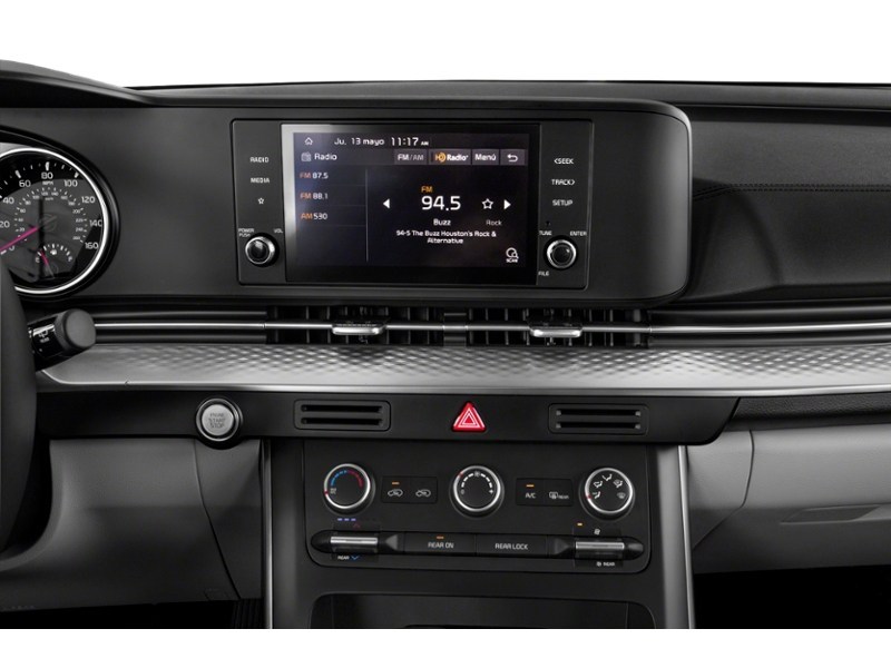 2024 Kia Carnival LX+ FWD Interior Shot 2