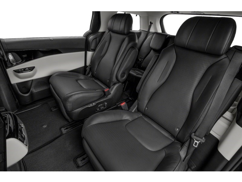2024 Kia Carnival SX FWD Interior Shot 5