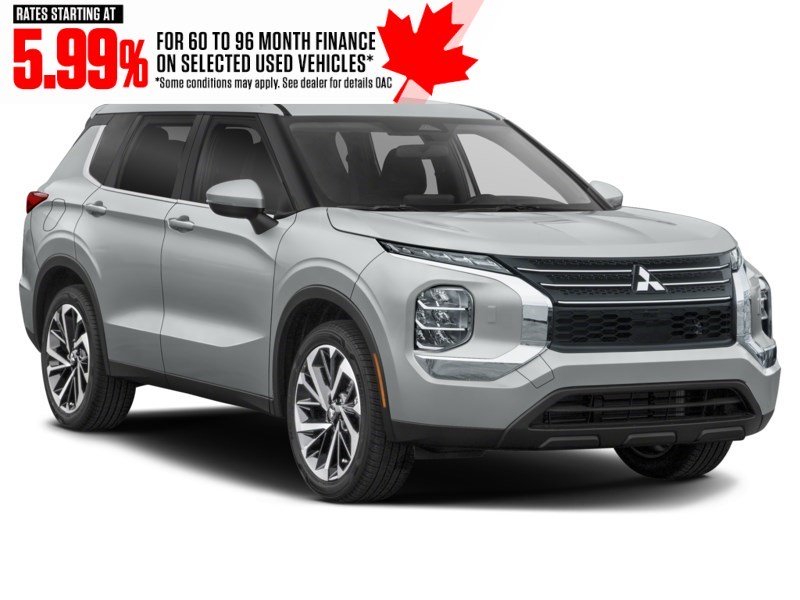 2022 Mitsubishi Outlander LE S-AWC Exterior Shot 8