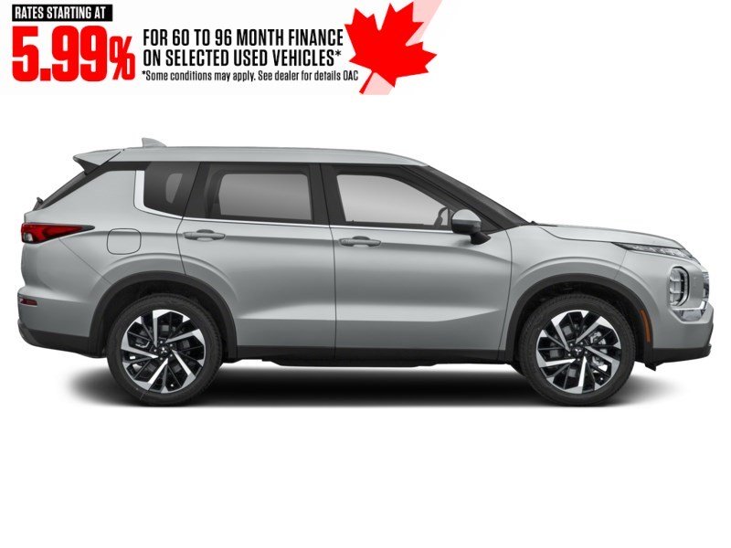 2022 Mitsubishi Outlander LE S-AWC Exterior Shot 10