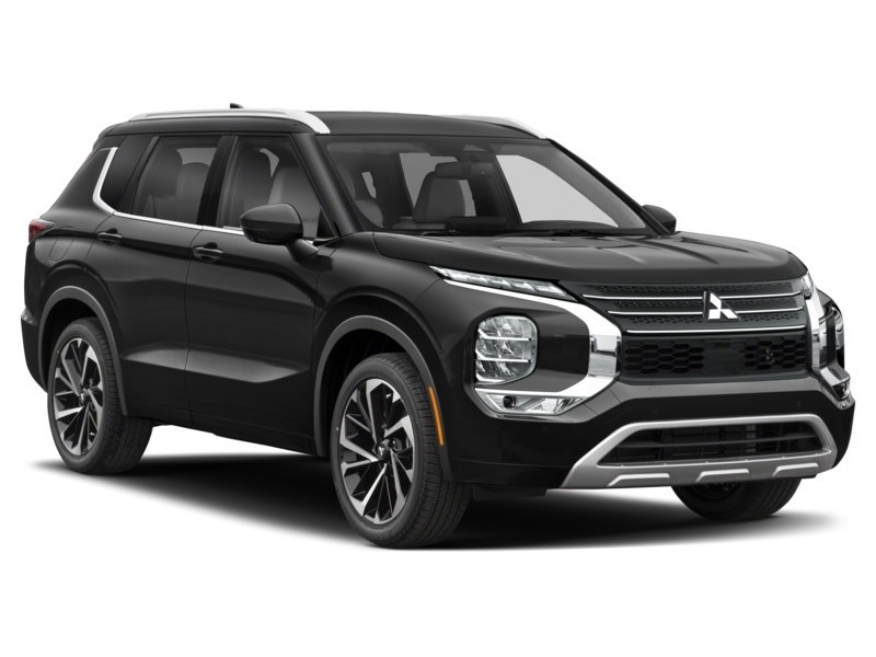 2023 Mitsubishi Outlander SEL S-AWC Exterior Shot 8