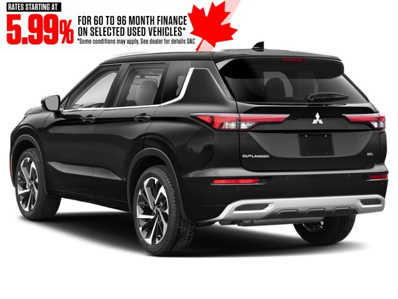 2022 Mitsubishi Outlander SEL S-AWC Exterior Shot 9