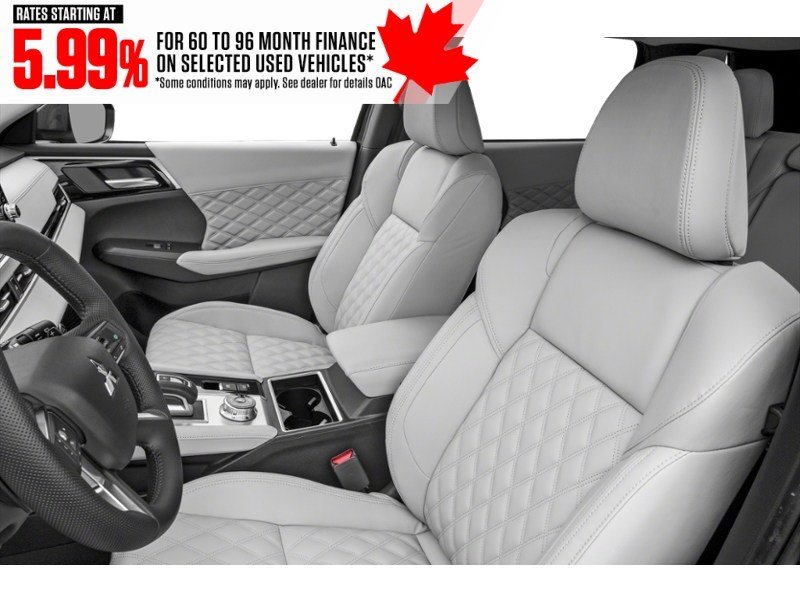 2022 Mitsubishi Outlander SEL S-AWC Interior Shot 4