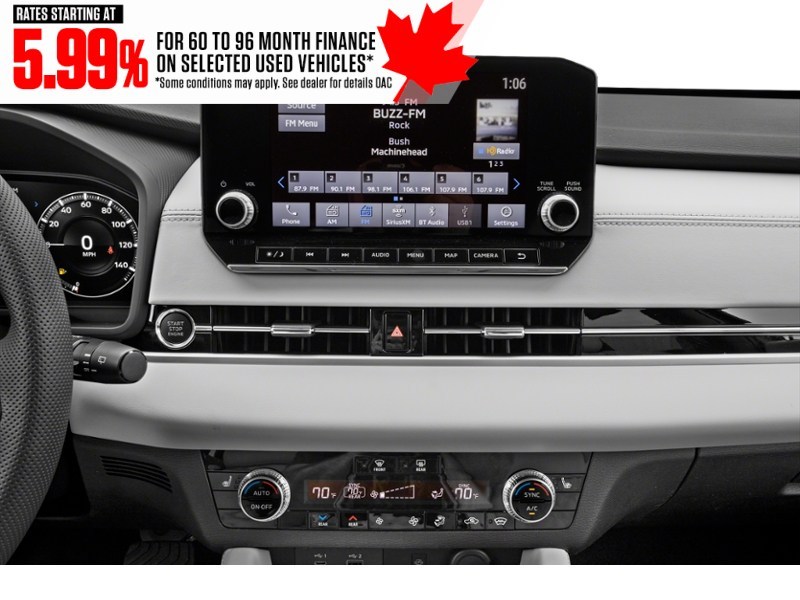 2022 Mitsubishi Outlander SEL S-AWC Interior Shot 2