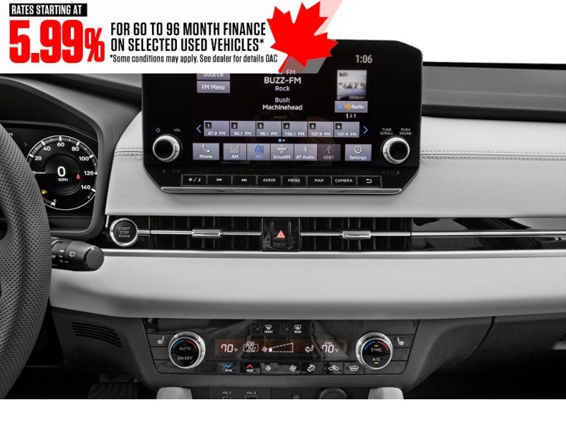 2022 Mitsubishi Outlander SEL S-AWC Interior Shot 2