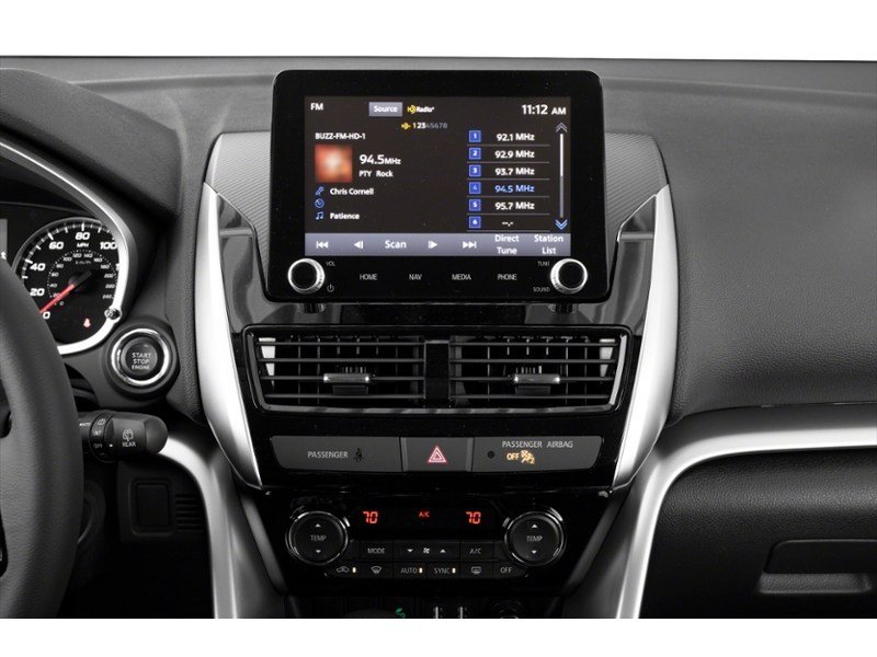 2022 Mitsubishi Eclipse Cross SEL S-AWC Interior Shot 2